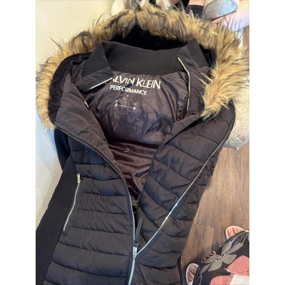 Calvin Klein Performance Women’s Black Puffer Jacket Faux Fur Hood Full Zip Coat